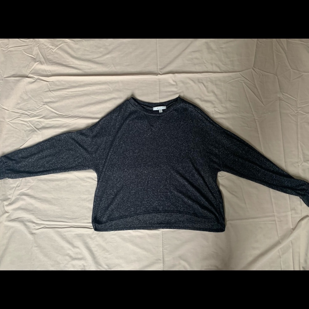 Women’s Gaze top